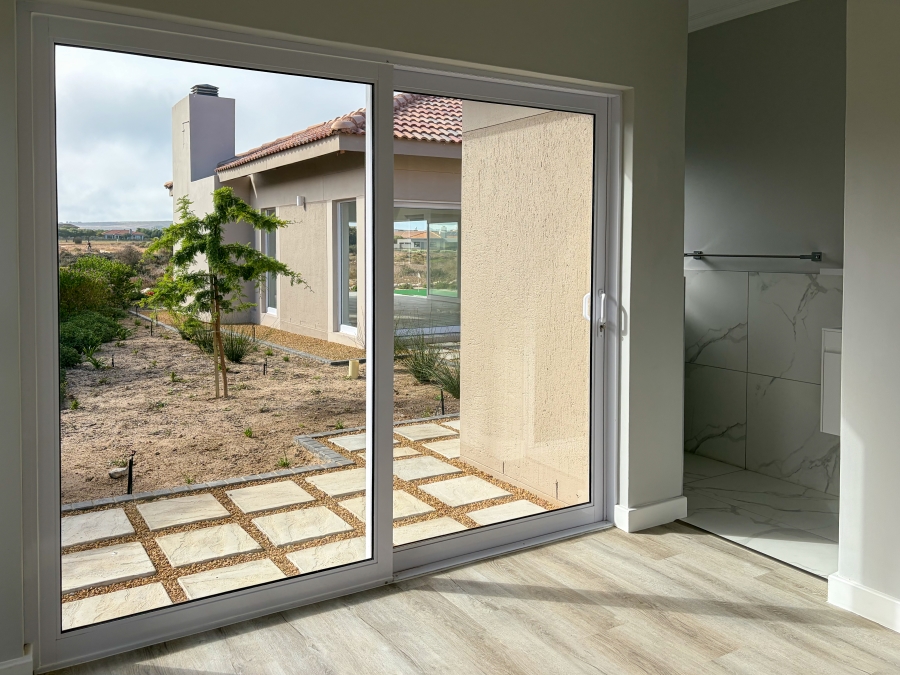 4 Bedroom Property for Sale in Langebaan Country Estate Western Cape